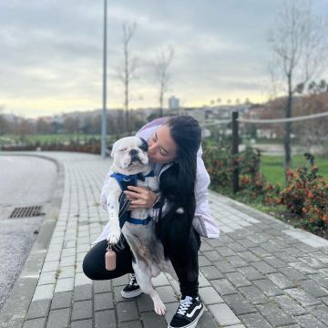 Andressa - Oliveira do Bairro - Pet Boarding and Daycare