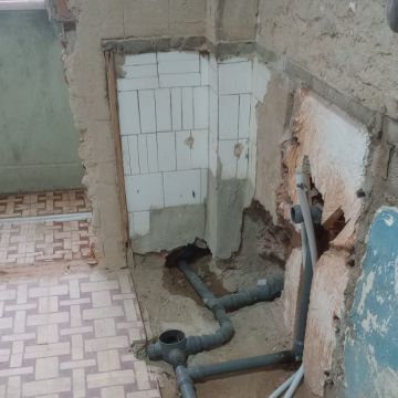 Phenomenal - Construção e Remodelação - Barreiro - Tile Installation