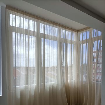 Aquela Decoração - Atelier de Decoração UNIP Lda - Seixal - Suspensão de Quadros e Instalação de Arte