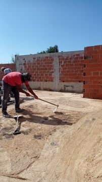dossoil oliveira ltda - Barreiro - Instalação de Tubos de Canalização