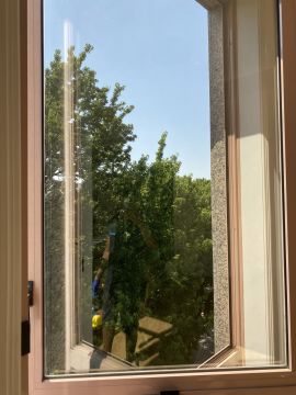 Serviços LIMPEZA ao domicílio/Escritório; Limpezas de Vidro, de Caixilharia, de paredes. Todos os serviços domésticos nós tratamos - Porto - Limpeza de Telhado