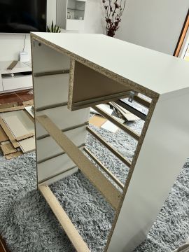 ESPECIALISTA: Manutenção e remodelação de casas; Construção de Estruturas interiores e exteriores, Aplicação de Piso Flutuante, Pintura, Limpeza Geral - Porto - Reinigung von Jalousien