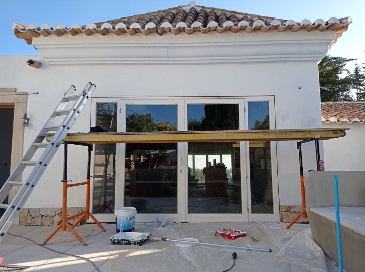 Algarve Pinturas - Cleyton Peixoto - Tavira - Instalação de Máquina de Lavar Loiça