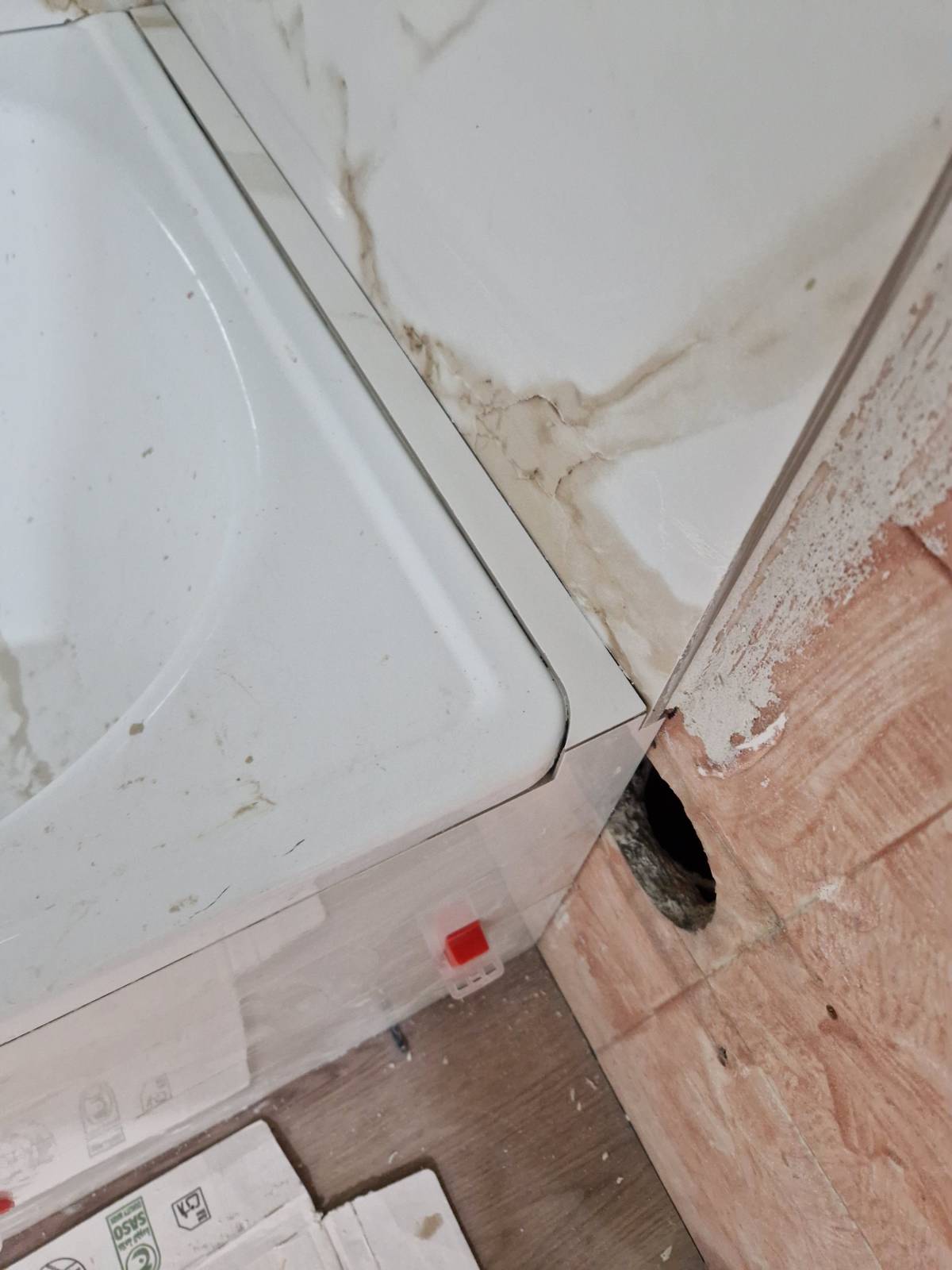 Ruslan - Amadora - Remodelação de Casa de Banho