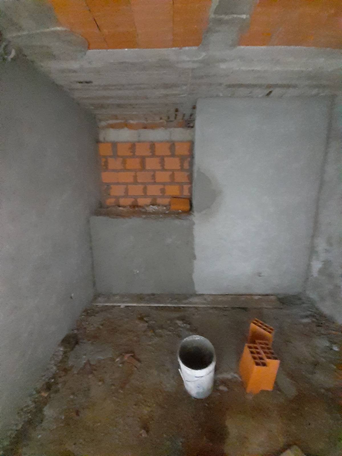 Empire build - Portimão - Insulation