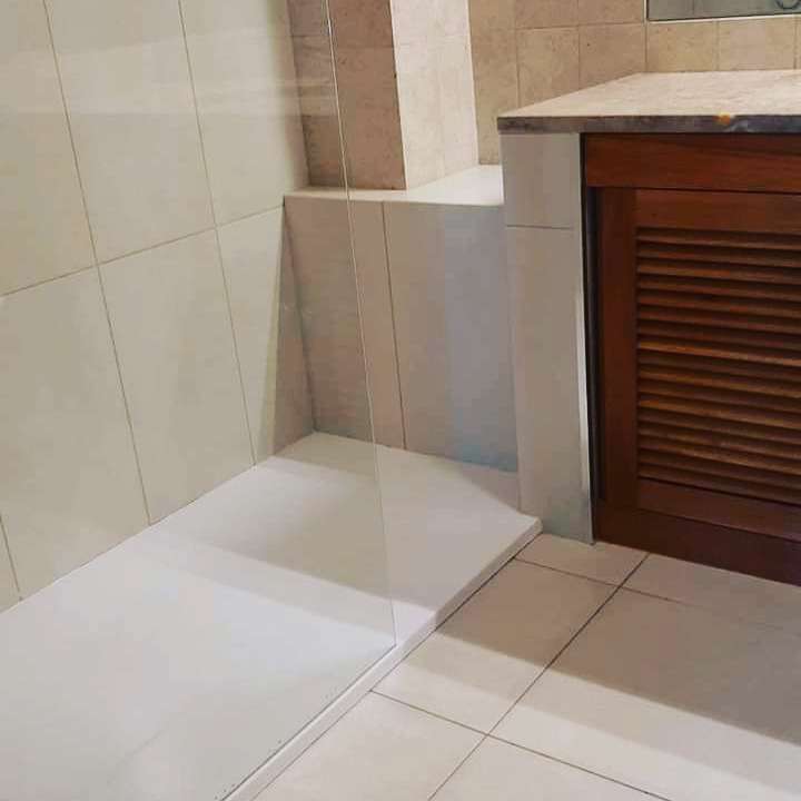 DS ENGENHARIA & CONSTRUÇÕES & REMODELAÇÃO - Vila Nova de Gaia - Kitchen Tiling