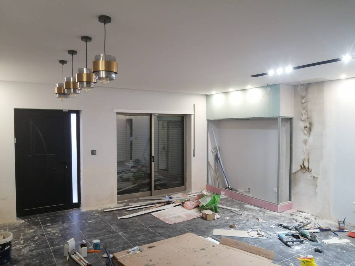 JM ELETRIC & JORGE REMODELAÇÕES - Mealhada - Door Repair