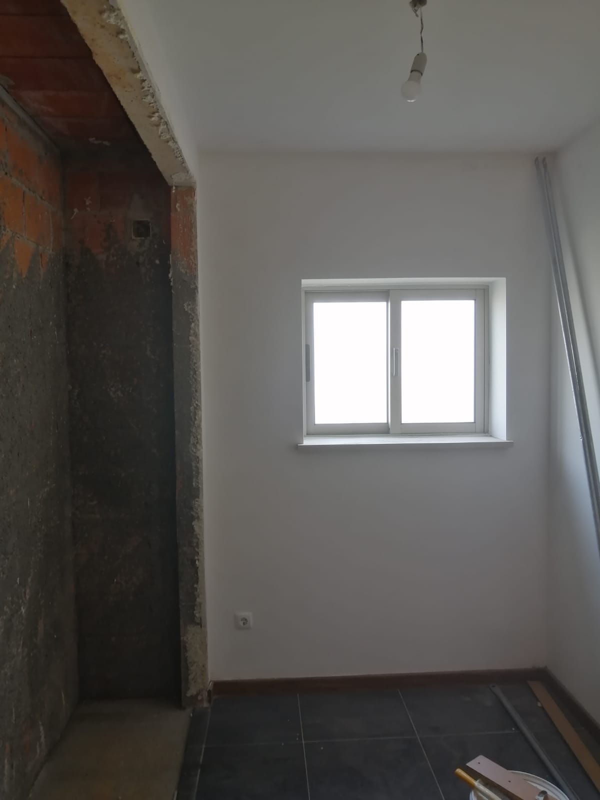 JM ELETRIC & JORGE REMODELAÇÕES - Mealhada - Home Waterproofing