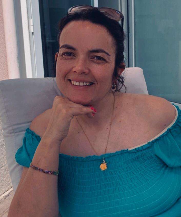 Maria - Oliveira do Bairro - Explicações de Inglês