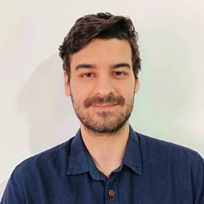 Diogo Costa - Pet Care e Inglês Profissional - Seixal - Explicações de Inglês