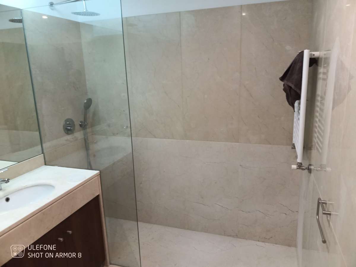 Miguel Cabral - Gondomar - Floor Tiling