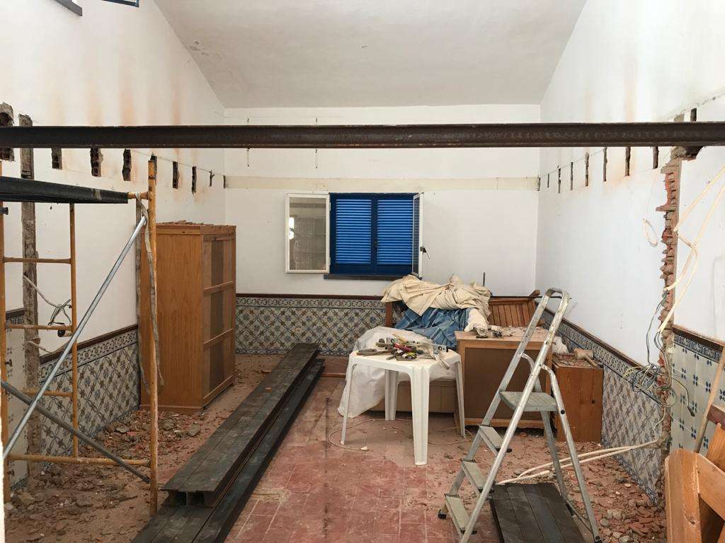 Filipe Anjos - Albufeira - Gutter Installation or Replacement
