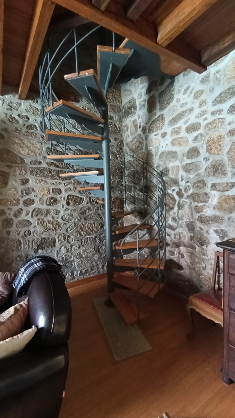 Ks - Barcelos - Remodelação de Sótão