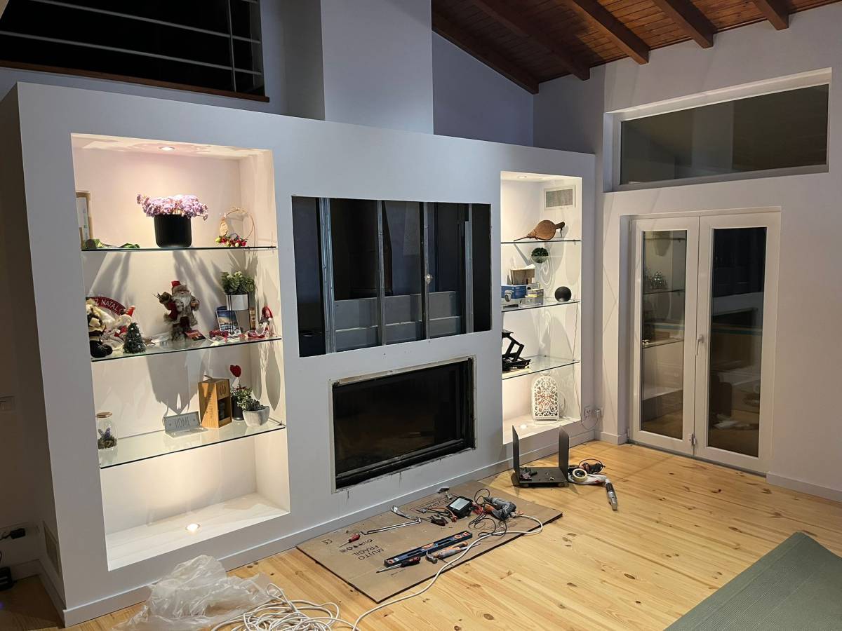 JM ELETRIC & JORGE REMODELAÇÕES - Mealhada - Remodel a Room