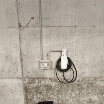 Adriano Quinteiro - Braga - Instalação de Iluminação