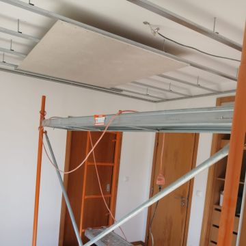 JM ELETRIC & JORGE REMODELAÇÕES - Mealhada - Demolition Services