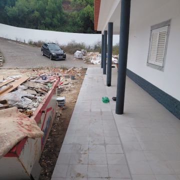 RENOVALAR  -  REMODELAÇOES - Sintra - Instalación de suelos de baldosas o piedras