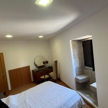 Ks - Barcelos - Plantação de Árvores