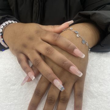 Ariana Reis - Amadora - Deep or Spring Cleaning