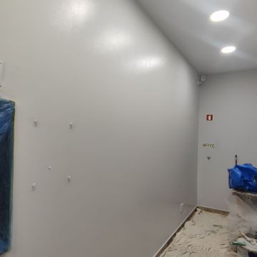 Algarve Pinturas - Cleyton Peixoto - Tavira - Reparação ou Manutenção de Bancada