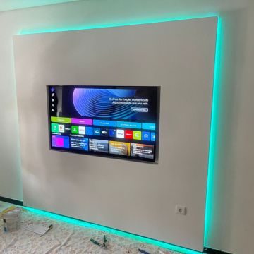 azidoo unipessoal Lda - Marinha Grande - Adición de pared interior