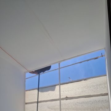 Reaust - Prestação de serviços Limitada - Lisboa - Installation de lampe