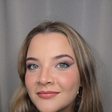 Margarida Antelo - Seixal - Friseure und Make-up Artists