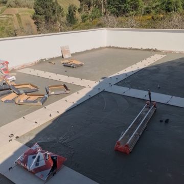 Neivaldo Santos - Nazaré - Construção de Parede Interior