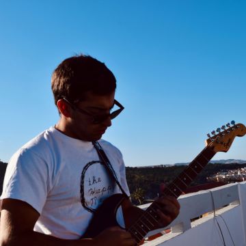 Pedro Santos Oliveira - Lisboa - Aulas de Guitarra