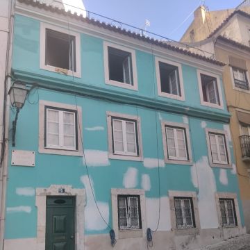T.F 🦅 Pinturas e remodelação - Lisboa - Instalação de Escadas