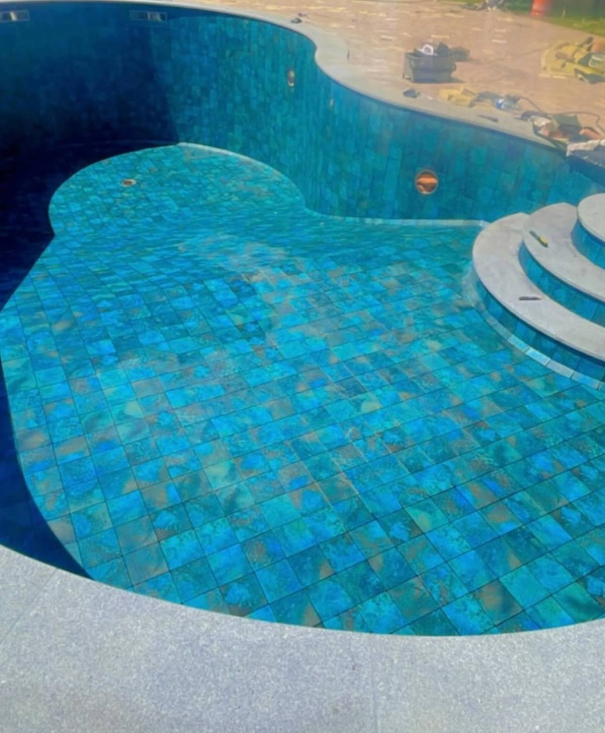 Gustavo Costa Leal - Portimão - Tile Repair