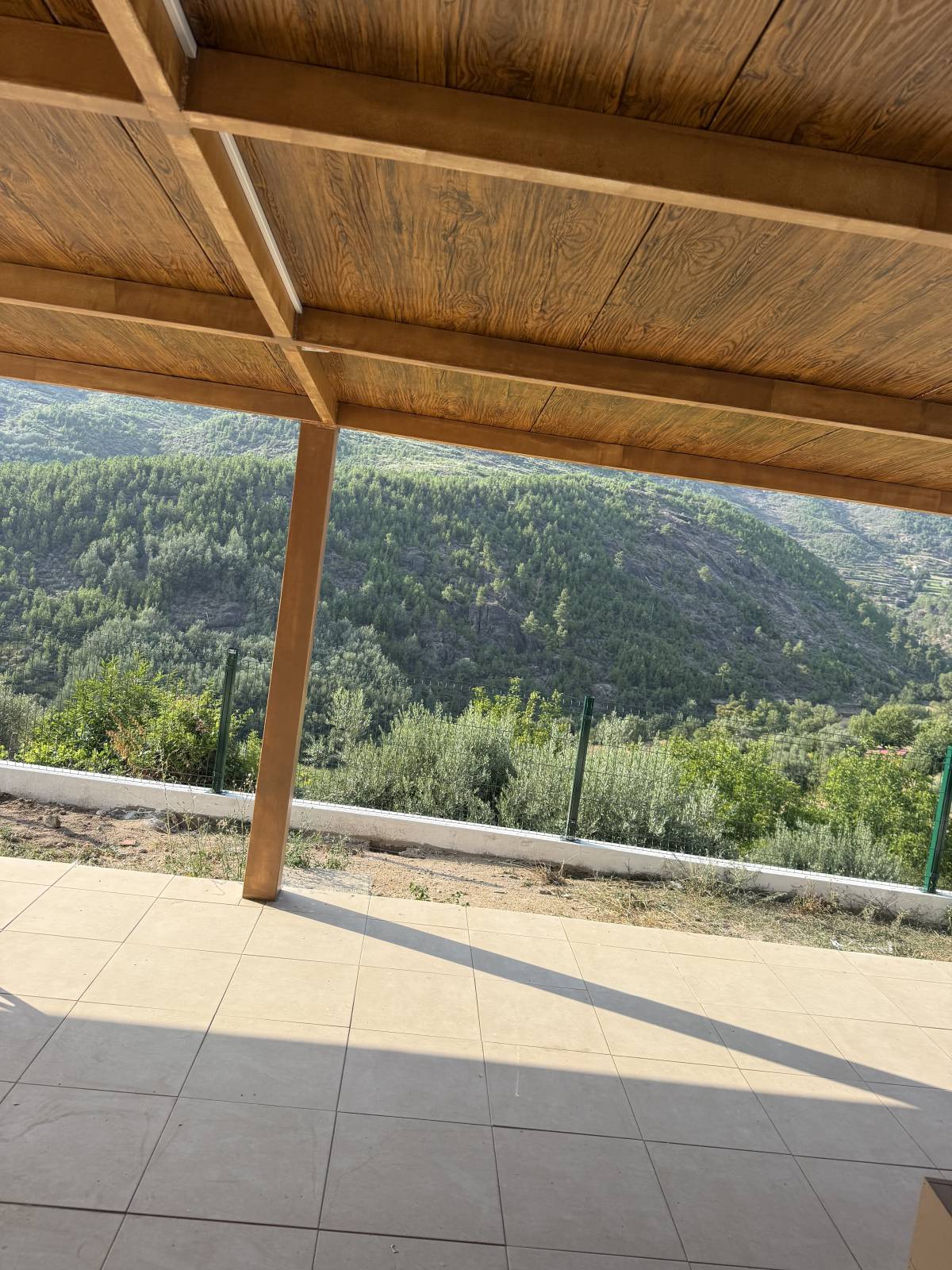 Carlos - Covilhã - Haushalt organisieren