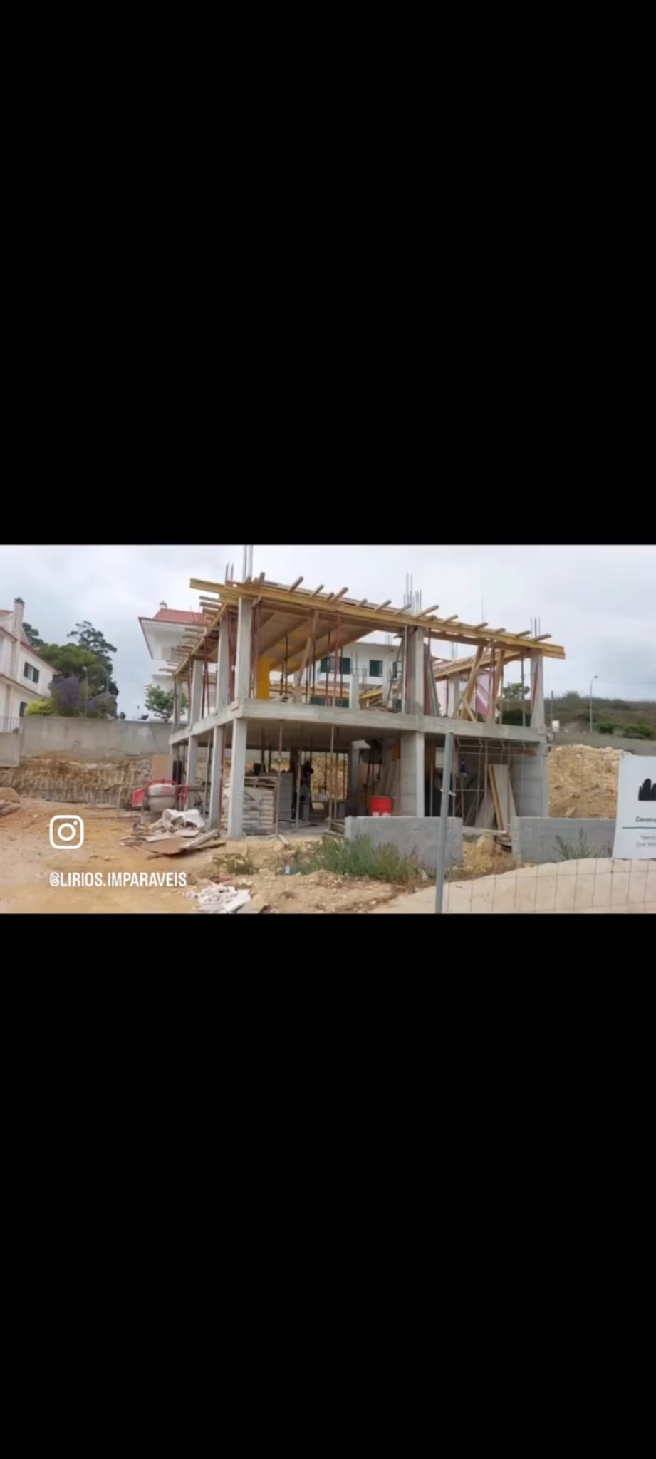 LIRIOS IMPARÁVEIS - Cascais - Construção de Parede Interior