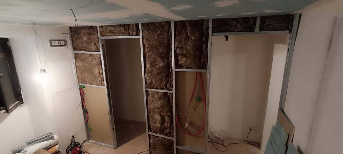 Jonatan Porto - Coimbra - Schrank reparieren