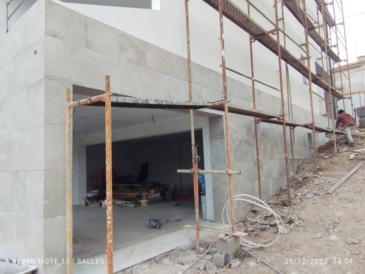 LIRIOS IMPARÁVEIS - Cascais - Masonry Construction Services