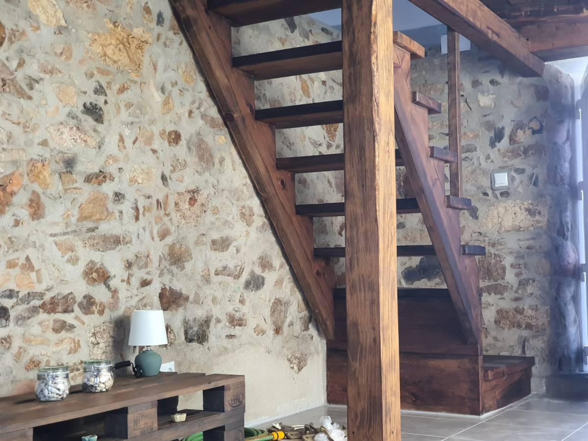 ACC-Qualizone - Sardoal - Pintura de Pátio ou Alpendre