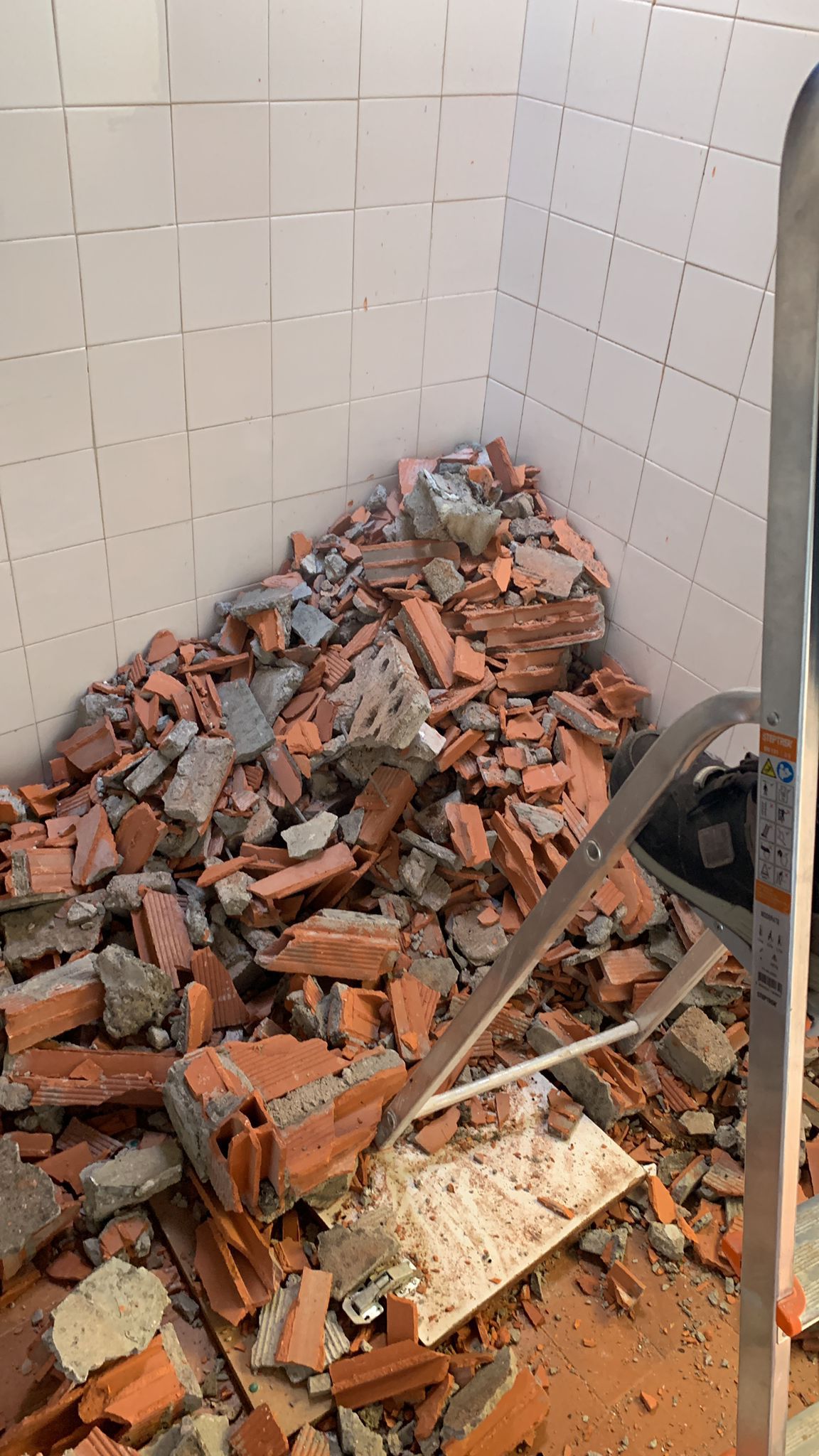 Jonatan Porto - Coimbra - Betonschäden reparieren und ausbessern