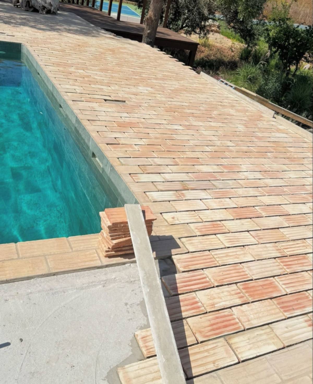 Gustavo Costa Leal - Portimão - Tile Repair