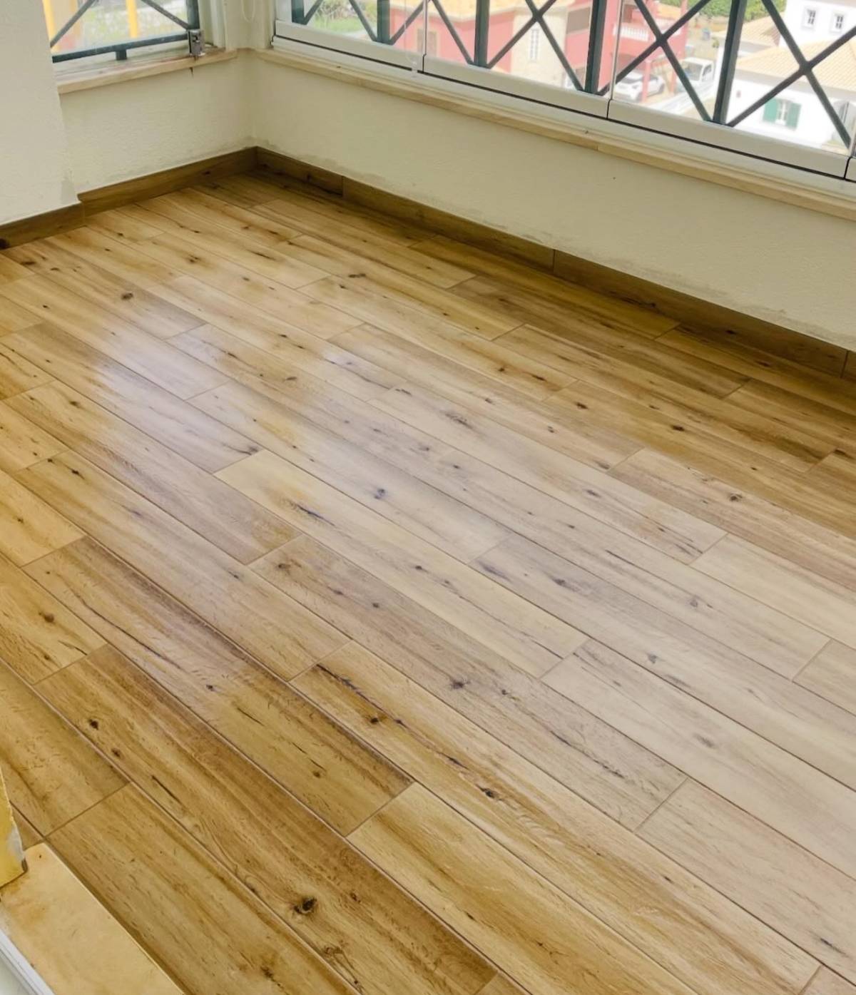 Gustavo Costa Leal - Portimão - Floor Tiling