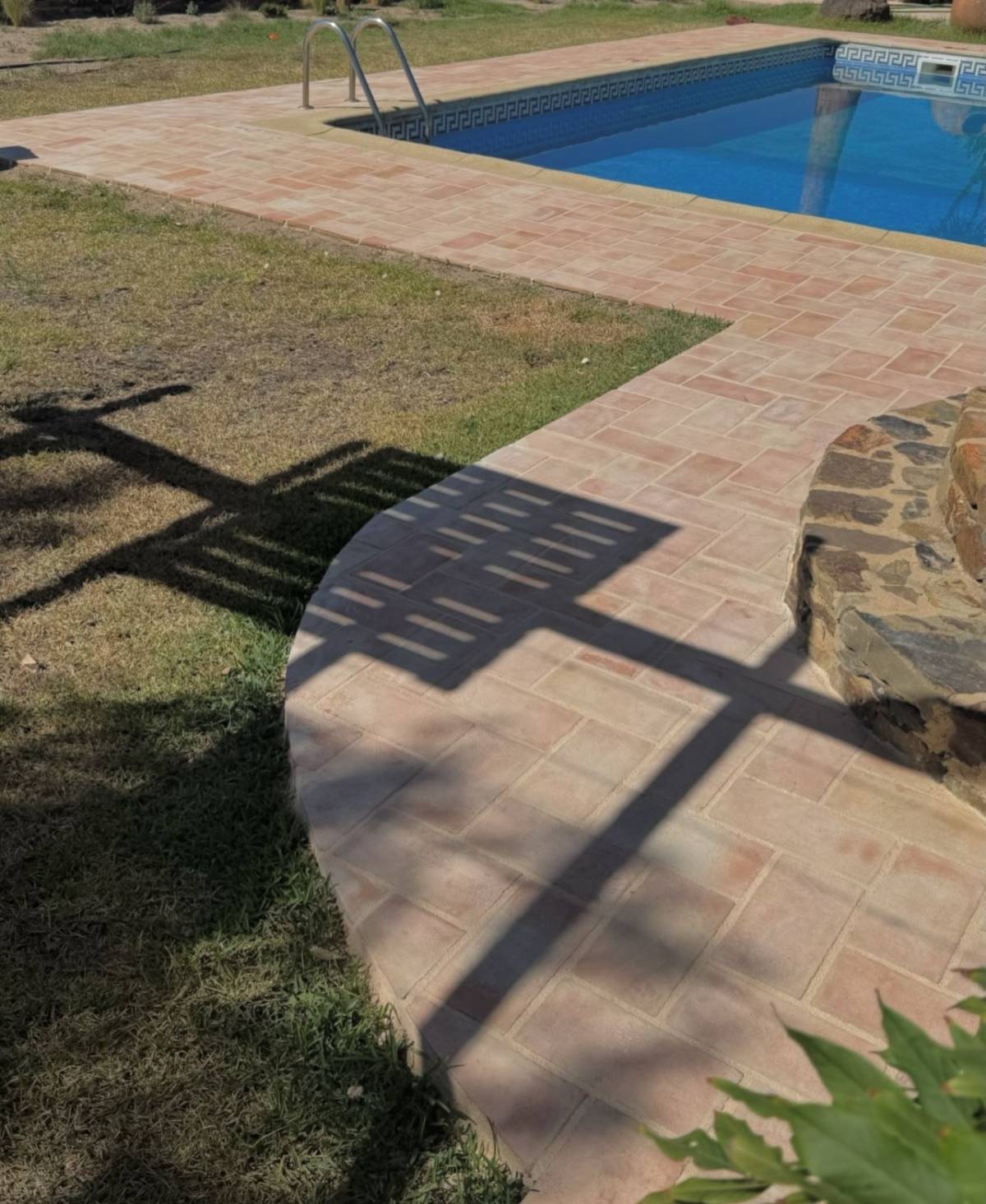 Gustavo Costa Leal - Portimão - Tile Repair