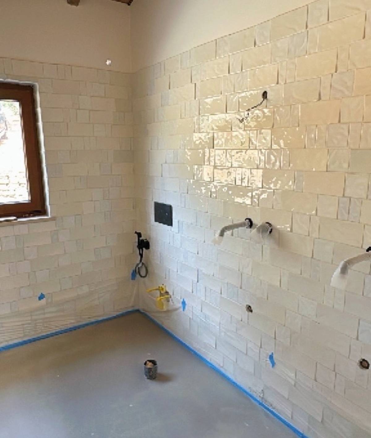 Gustavo Costa Leal - Portimão - Bathroom Tiling