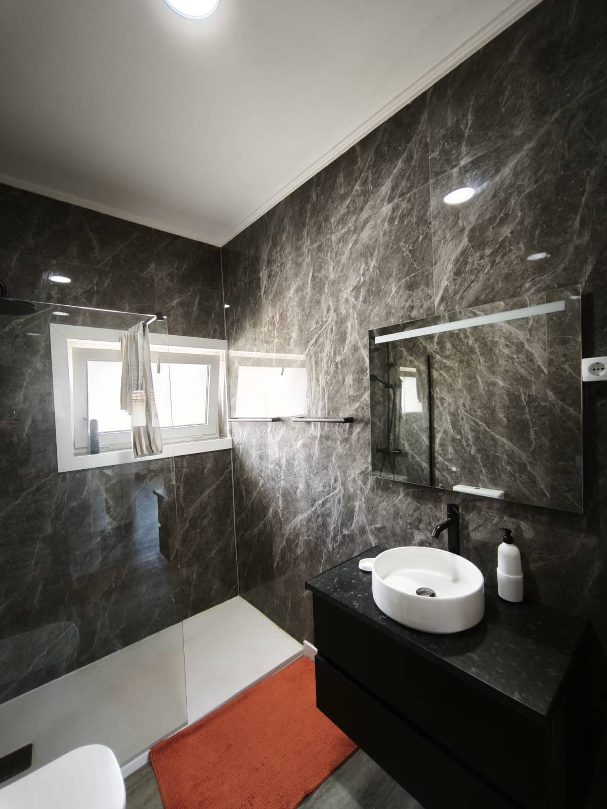 RG Soluções - Espinho - Instalação de Escadas