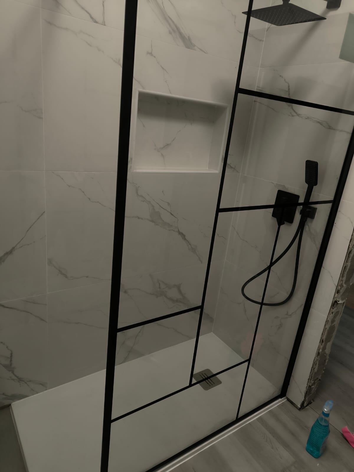 Crremodela - Loures - Pose de sols en pierre ou en carrelage