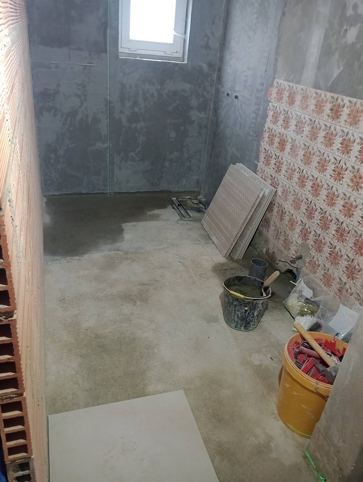 G G Remodelaçoes - Aveiro - Kitchen Tiling