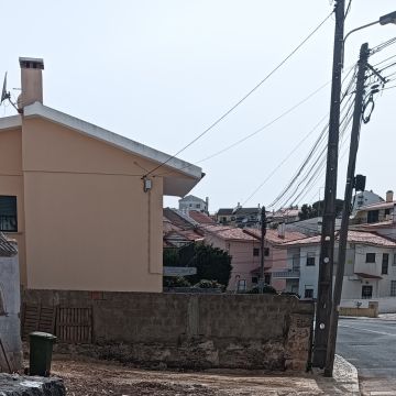 Massinissa - Lisboa - Adición de pared interior