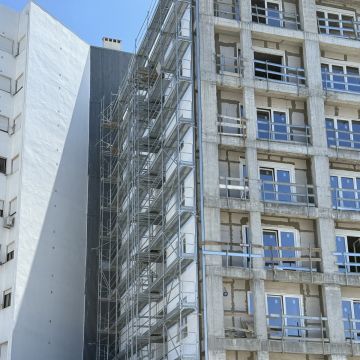 Carlos - Covilhã - Dachdecken
