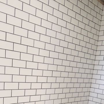 Gustavo Costa Leal - Portimão - Tile Installation