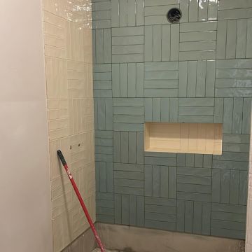 Gustavo Costa Leal - Portimão - Bathroom Tiling