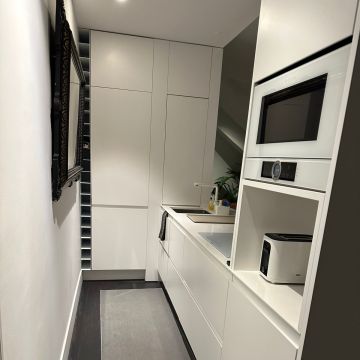 Impeccable Cleaning - Sintra - Limpeza de Janelas