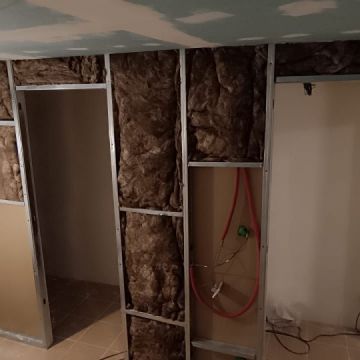 Jonatan Porto - Coimbra - Schrank reparieren